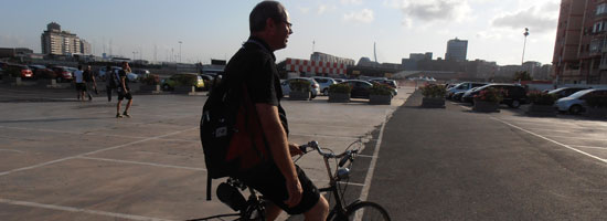 Bob Snieders, Dutch way: Biking from the Tv Compound to the Hotel